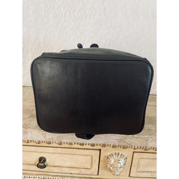 rare vtg COACH XL black Leather backpack / daypack / Rucksack serial# 0529 - Picture 5 of 9